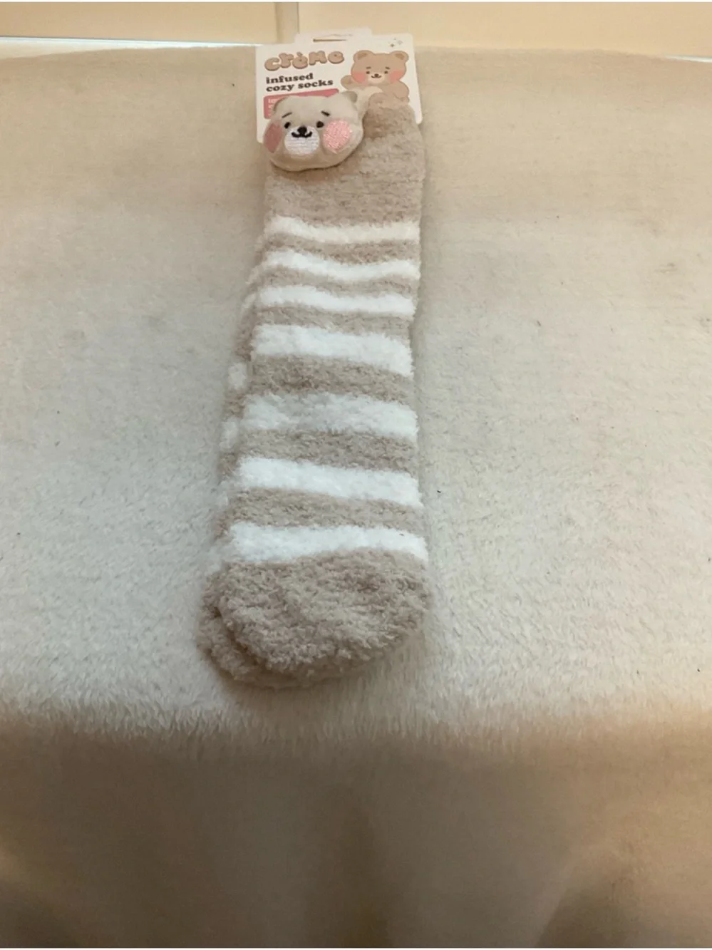 Cozy Bear Plush-Top adults Fuzzy Knee-High Socks - Beige & White